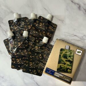 NWT Hunting Themed Disposable Flasks
